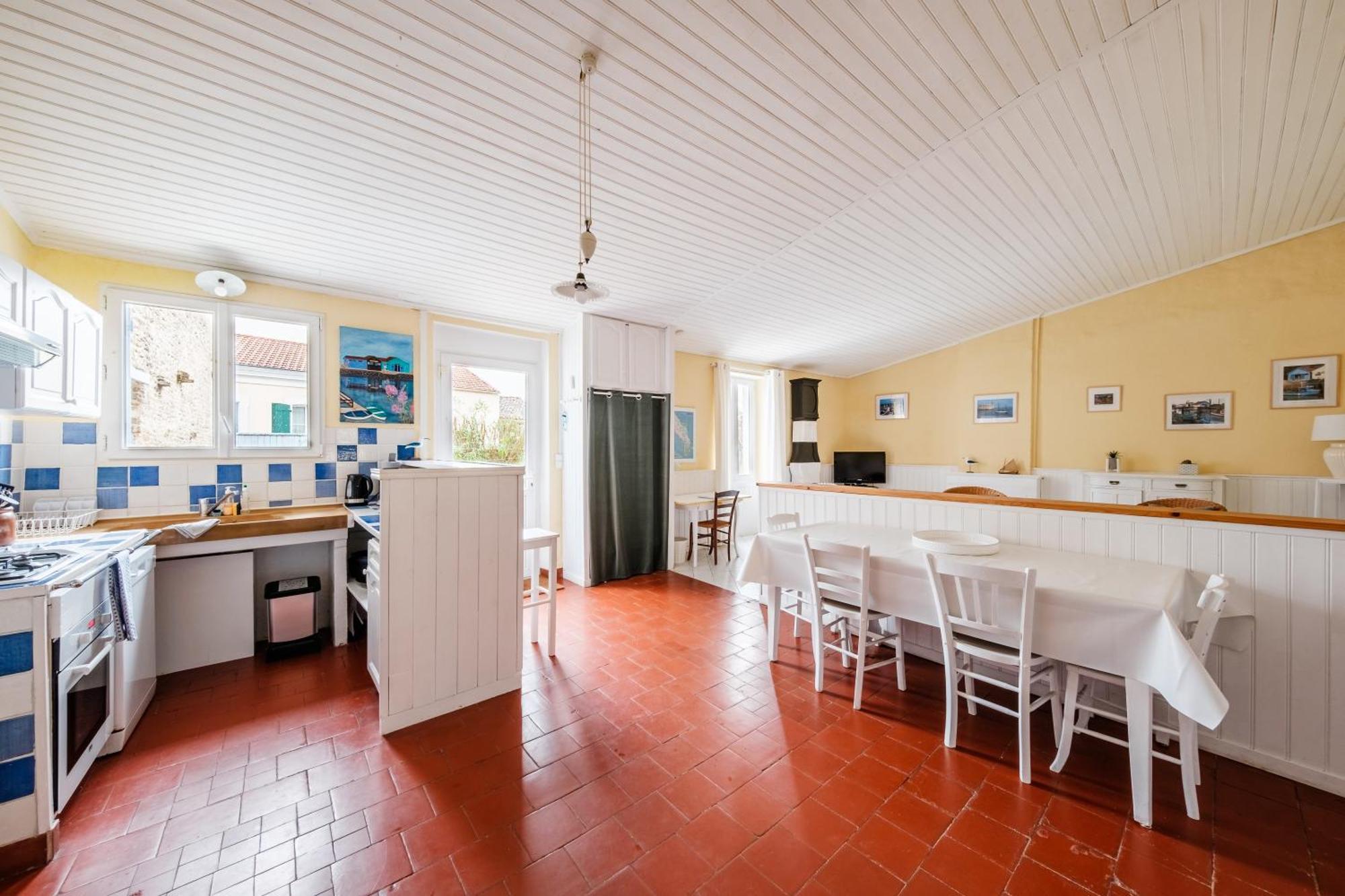 La Grange Bleue - Parking Prive - A 2Km De La Mer Saint-Georges-d'Oleron Exterior photo